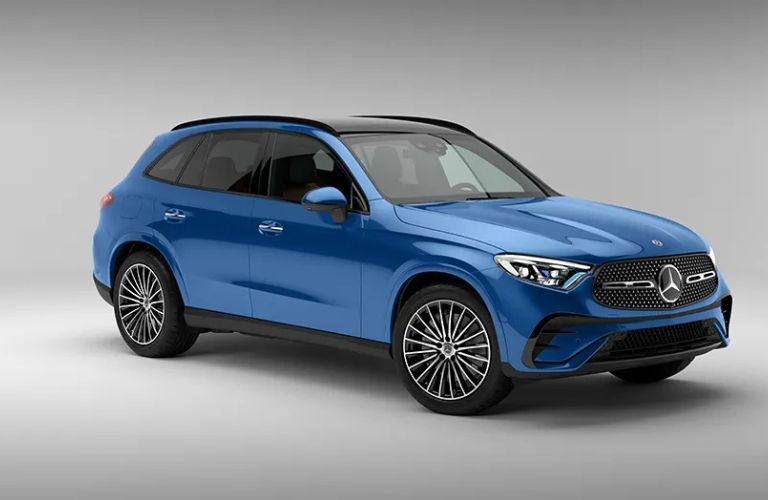 Front-quarter view of the 2025 Mercedes-Benz GLC 300 4MATIC SUV Blue