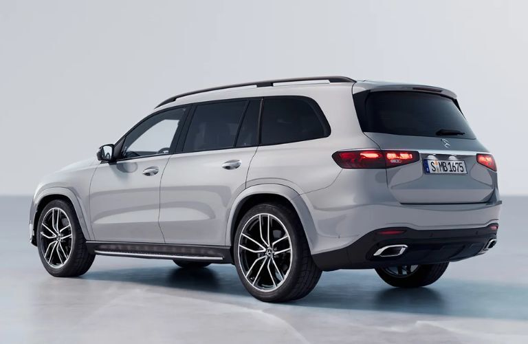 Rear three-quarter view of the 2024 Mercedes-Benz GLS