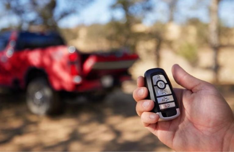 2025 Ford F-250 King Ranch power tailgate