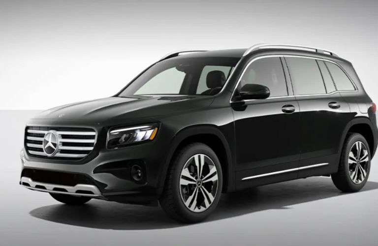 front quarter and side view of the 2025 Mercedes-Benz GLB SUV