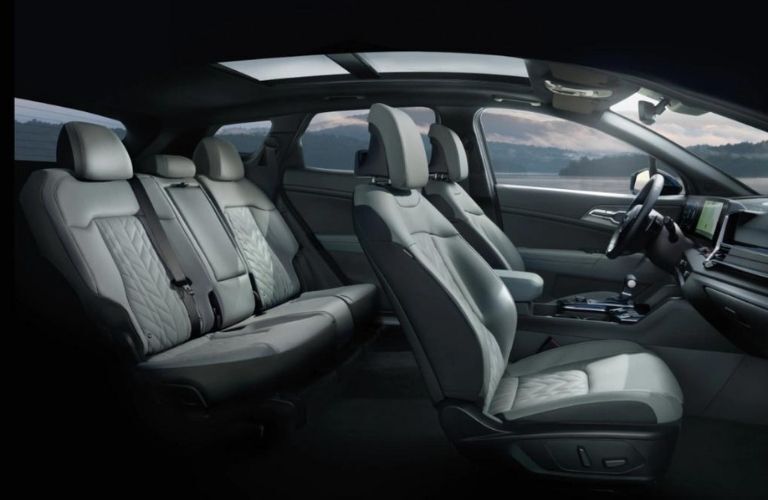The spacious cabin of the 2024 Kia Sportage
