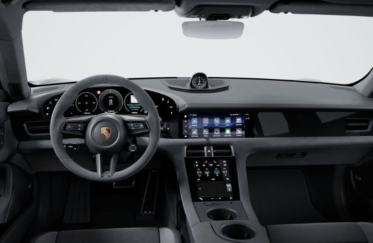2025 Porsche Taycan GTS touchscreen display