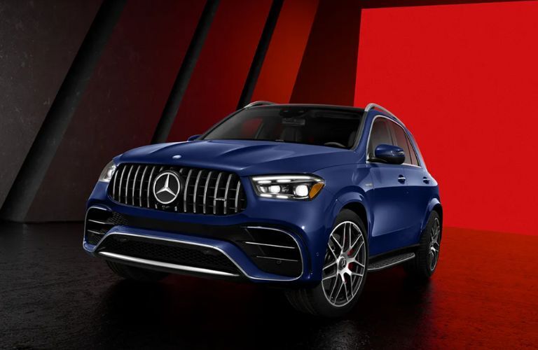 front view of the 2025 Mercedes-Benz GLE SUV