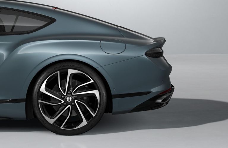 2024 Bentley Continental GT tire