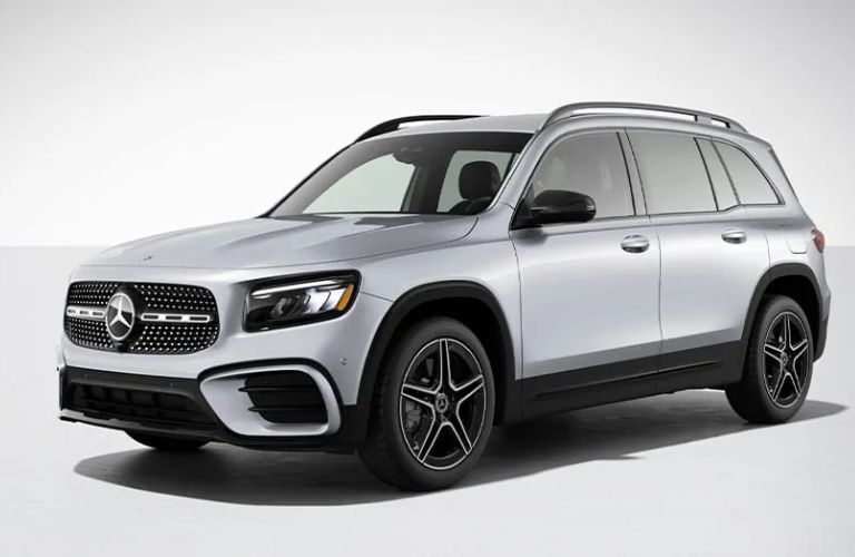 2025 Mercedes-Benz GLB exterior front side view