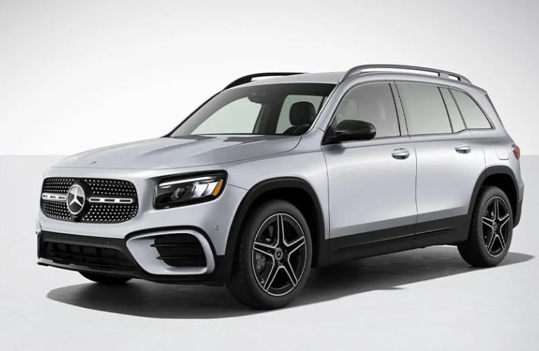 diagonal front view image of the 2025 Mercedes-Benz GLB SUV