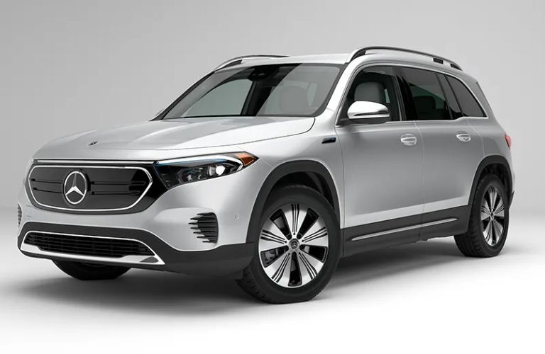 2024 Mercedes-Benz EQB SUV 300 4MATIC SUV exterior front side view