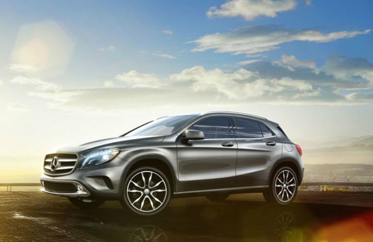 2017 Mercedes Benz Gla Vs 2017 Audi Q3