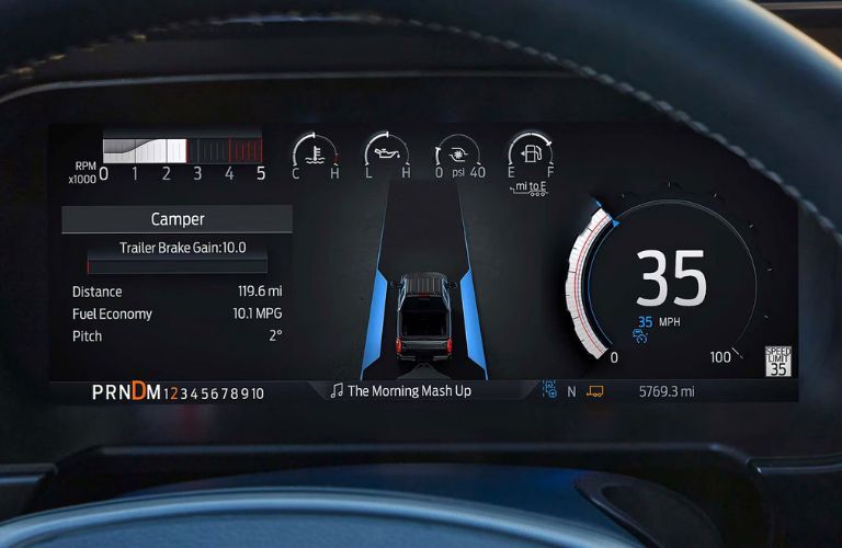 2025 Ford Super Duty F-350 Lariat instrument panel