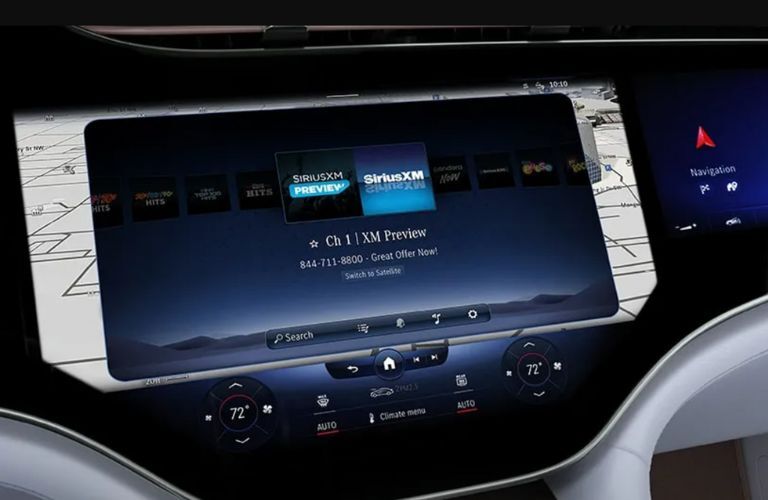 zero-layer menu concept of the 2025 Mercedes-Benz EQE 350 4MATIC® SUV