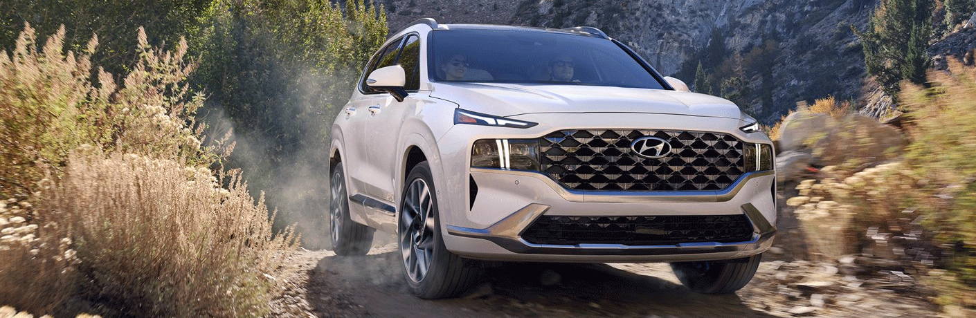 What are the Specification and Technology of the 2021 Hyundai Santa Fe