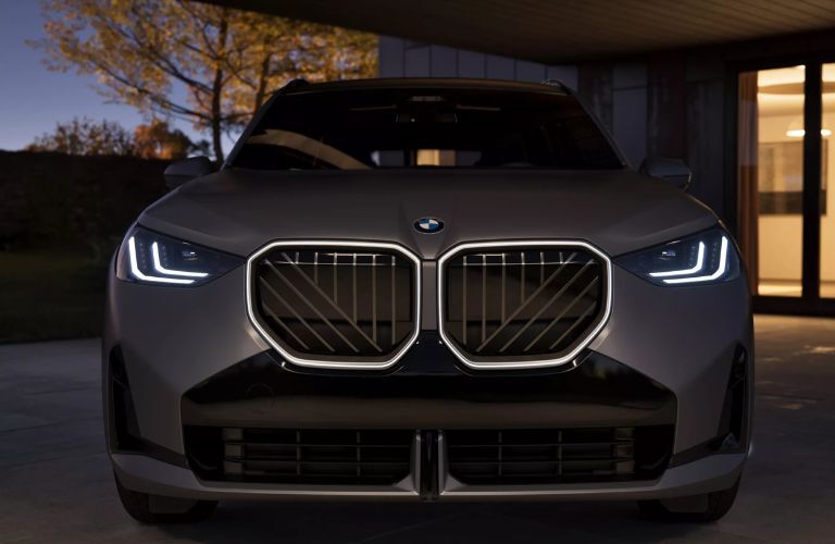 Frontview of the 2025 BMW X3