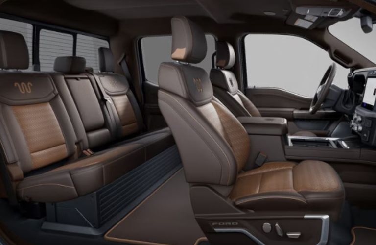 2025 Ford F-250 King Ranch side view of seating