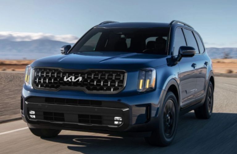 2024 Kia Telluride front and side view