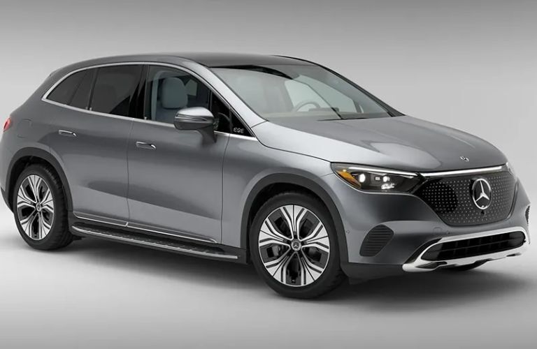 2023 Mercedes-Benz EQE 350+ SUV exterior front view