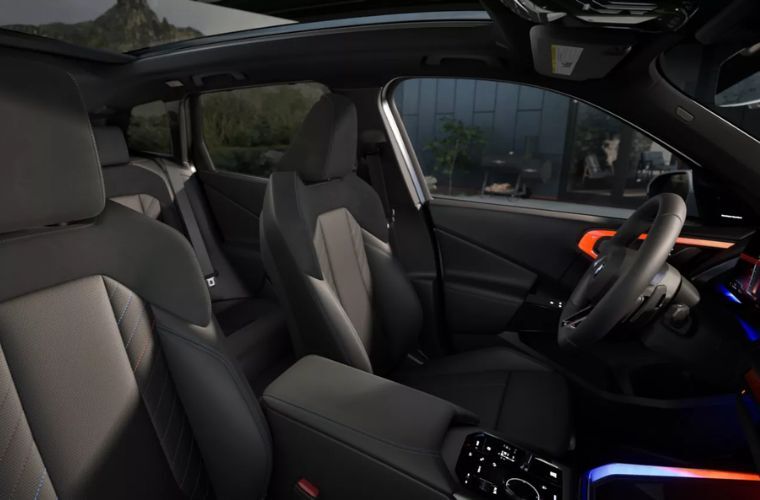 2026 BMW X3 interior front dash