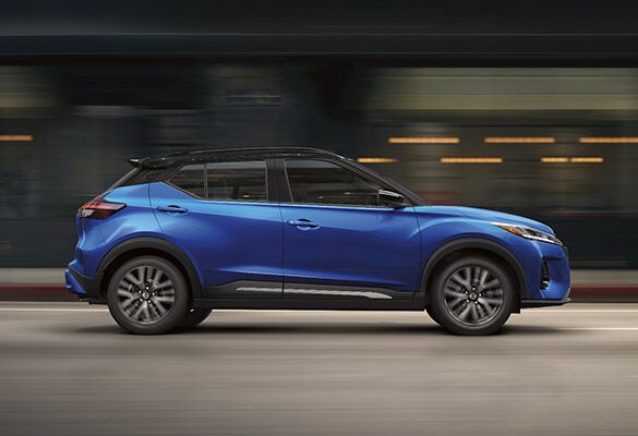2023 Nissan Kicks in two-tone electric blue metallic/super black - Performance that carves up the city