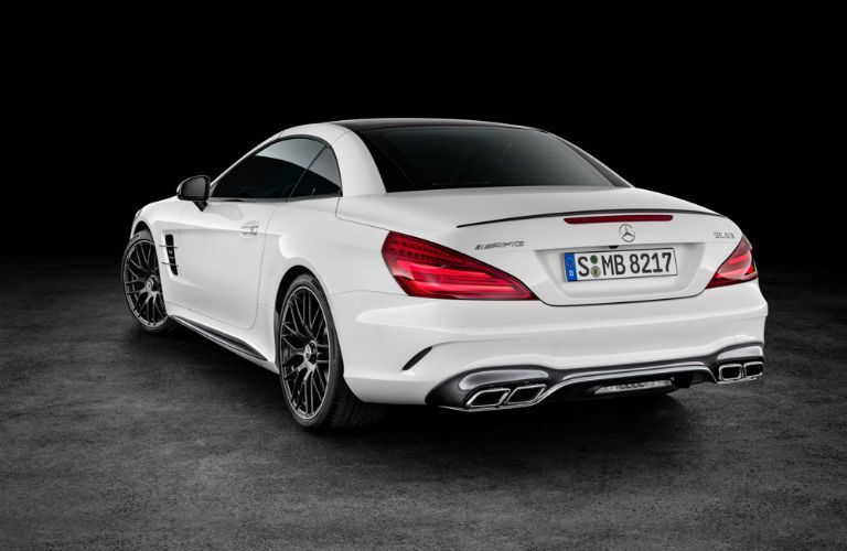 2017 Mercedes-Benz SL-Class rear quarter view