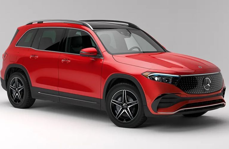 2025 Mercedes-Benz EQB SUV exterior front side look