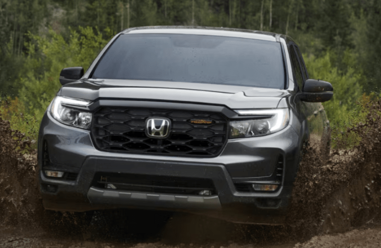Front view of the 2025 Honda Ridgeline