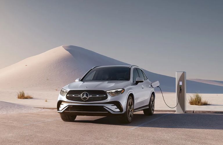 diagonal front view image of the 2025 Mercedes-Benz GLC SUV