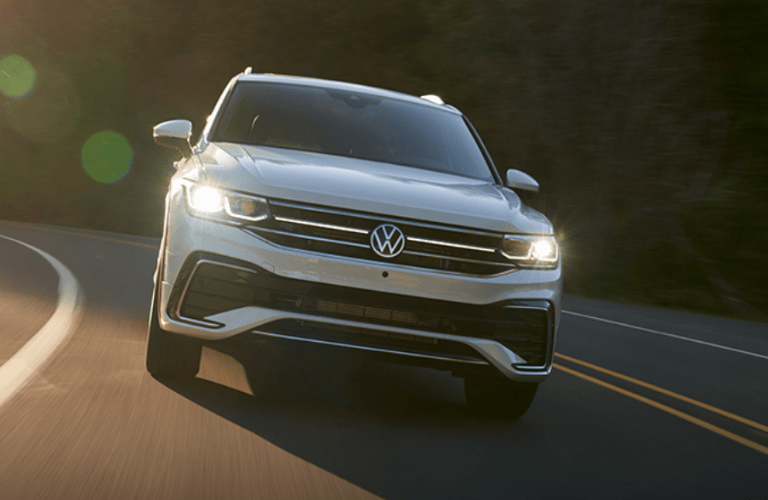 2023 VW Tiguan front view