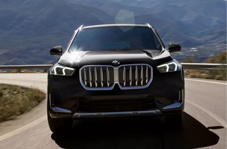 2026 BMW X1 exterior front view