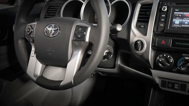 2015 Toyota Tacoma vs 2015 Nissan Frontier