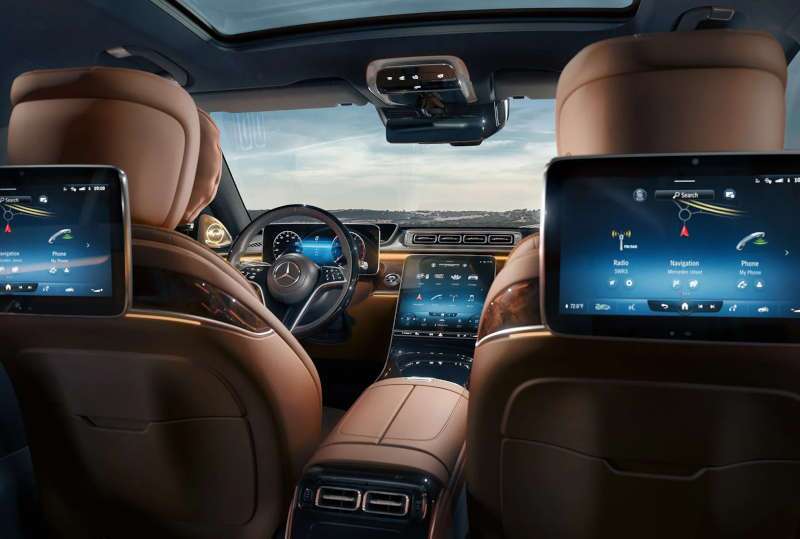 The high tech and luxurious interior of the 2026 Mercedes-Benz S-Class