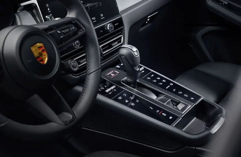 Interior view of a 2022 Porsche Macan
