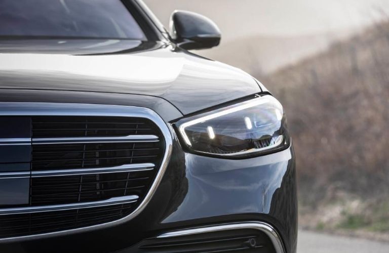 MB S 580 4MATIC front view