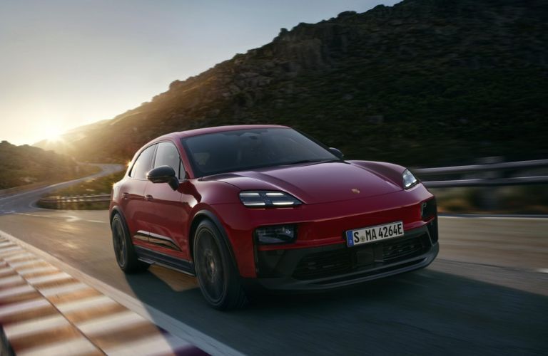 2026 Porsche Macan GTS exterior front view