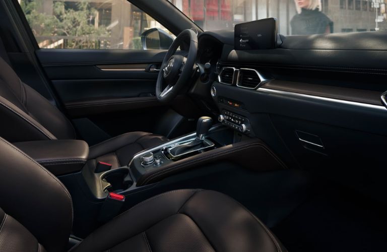 dashboard view and seating in the 2025 Mazda CX-5