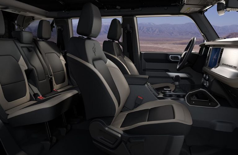 2025 Ford Bronco Outer Banks seating side view