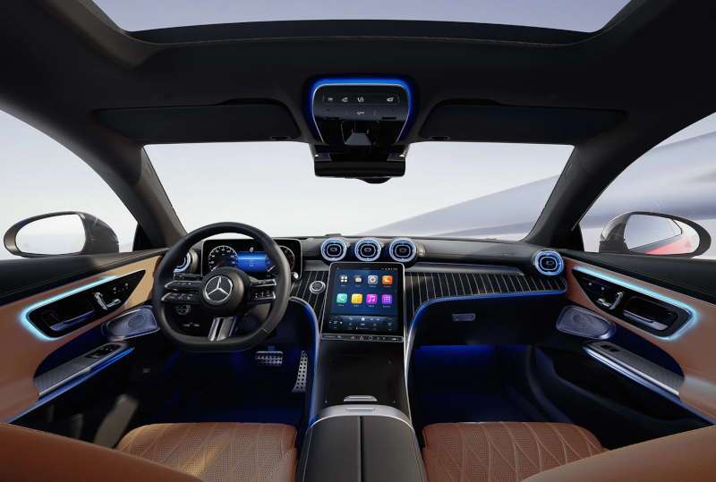 The high tech and luxurious cockpit of the 2026 Mercedes-Maybach® GLS 600 SUV