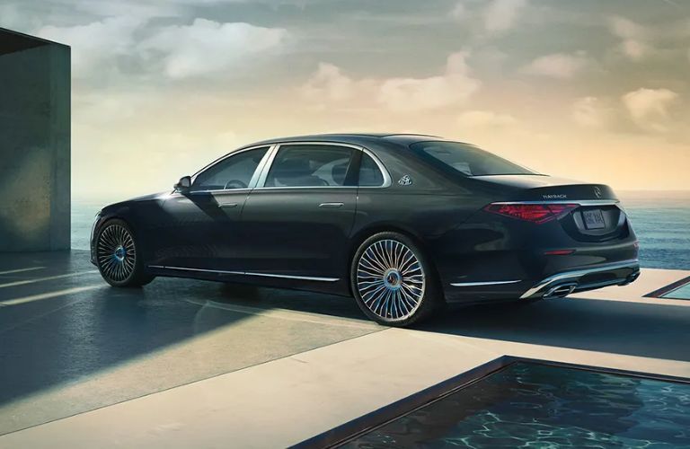 Rear three-quarter view of the 2024 Mercedes-Maybach S 580 parked