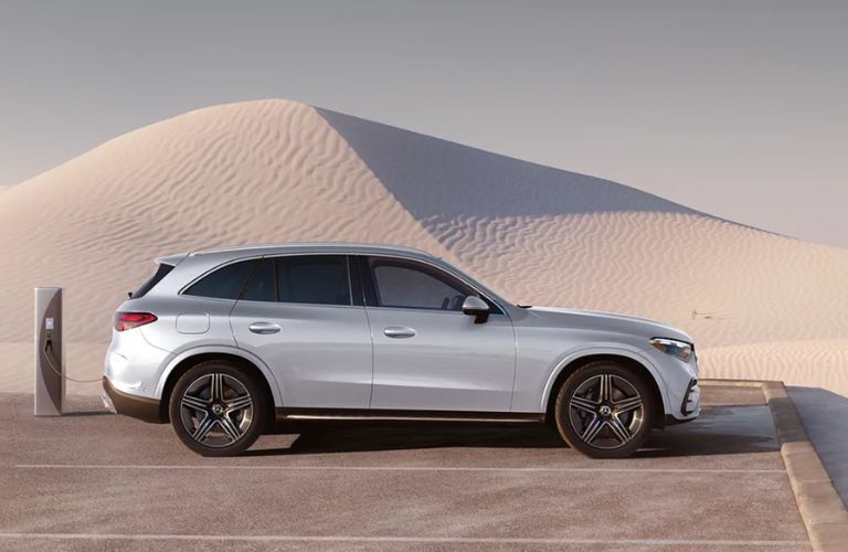 side view of the 2025 Mercedes-Benz GLC 300