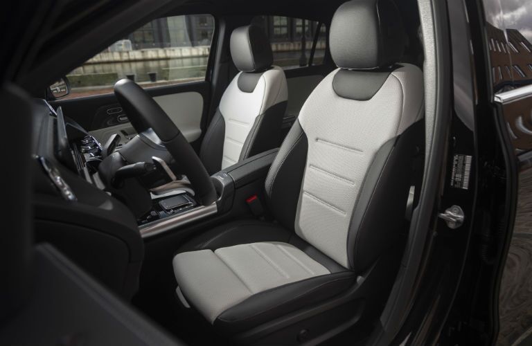 2021 MB GLA interior front cabin side view seats and steering wheel