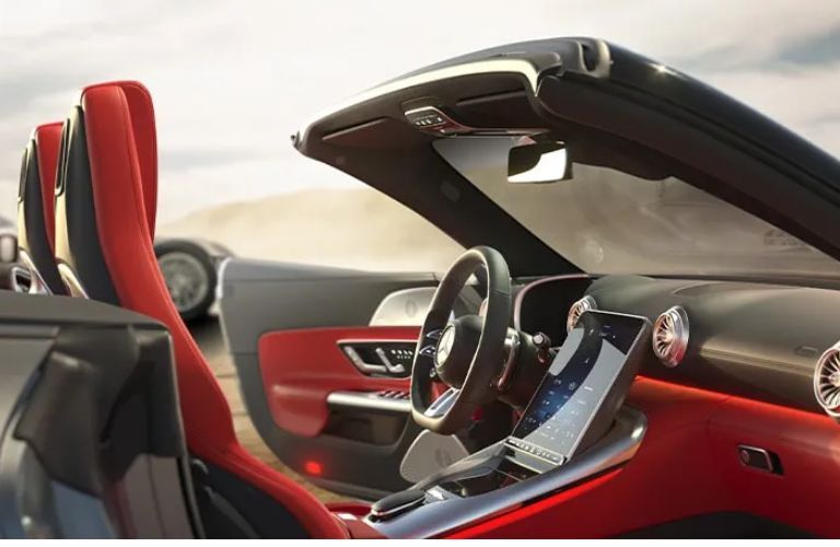 Seating in the 2025 Mercedes-AMG® SL 43 Roadster