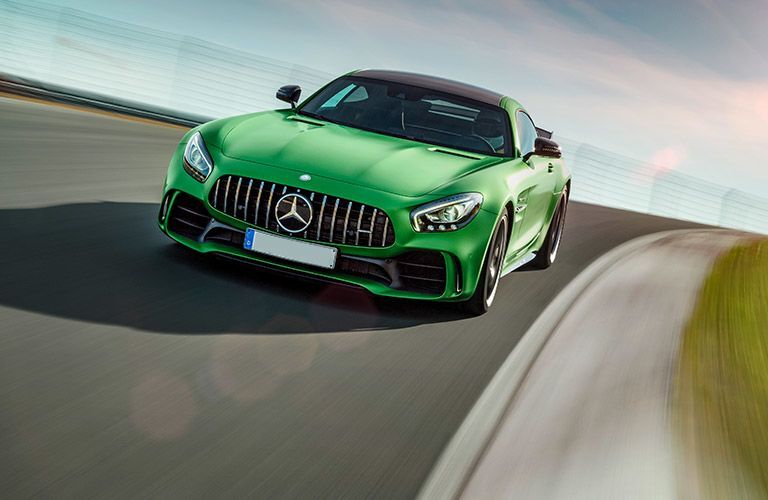 2017 Mercedes-AMG GT R Adaptive Aerodynamic Grille
