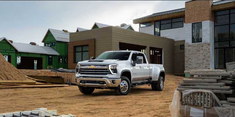 A dual rear wheel Chevy diesel pickup truck near Fort Worth Texas