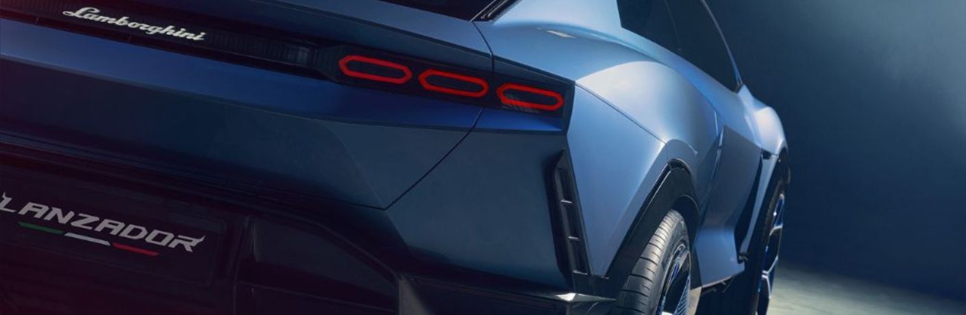 2028 Lamborghini Lanzador rear view image