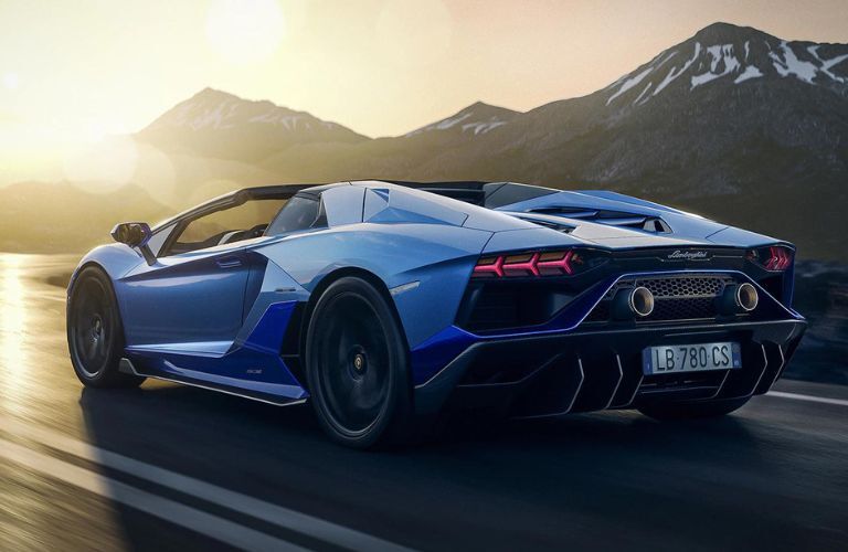 Lamborghini Aventador exterior rear look