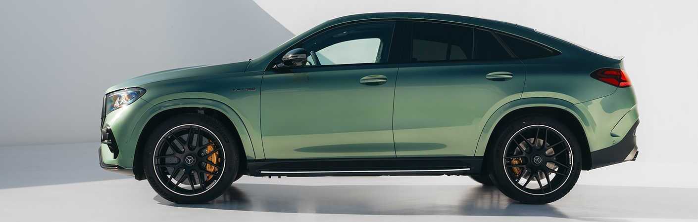 A side exterior view of the 2027 GLE SUV