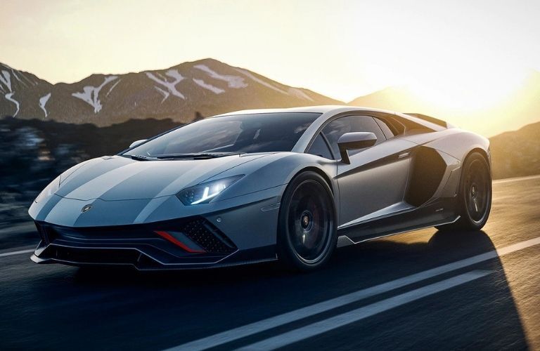 Lamborghini Aventador exterior front side look