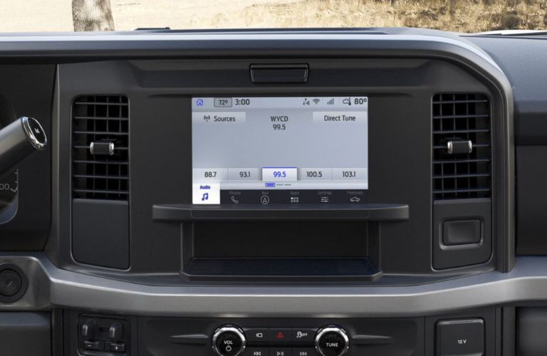 2026 Ford Super Duty F-350 XLT touchscreen display