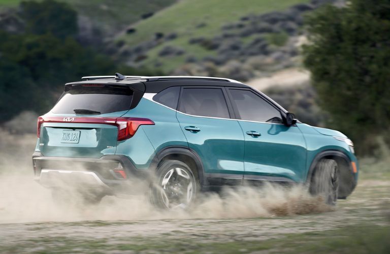 2024 Kia Seltos back and side view