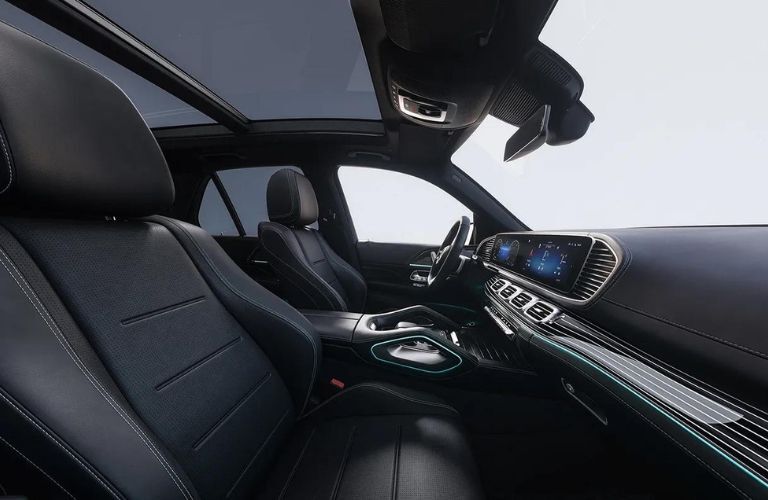 interior steering and dashboard view of the 2024 Mercedes-Benz GLE 350 4MATIC SUV