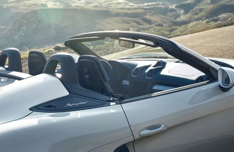 Side view of the 2022 Porsche 718 Spyder