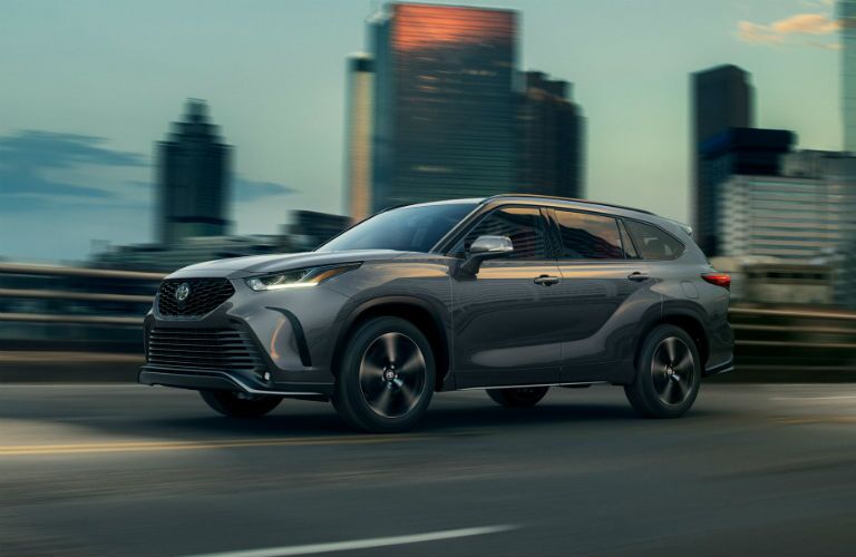 Gray 2021 Toyota Highlander Hybrid